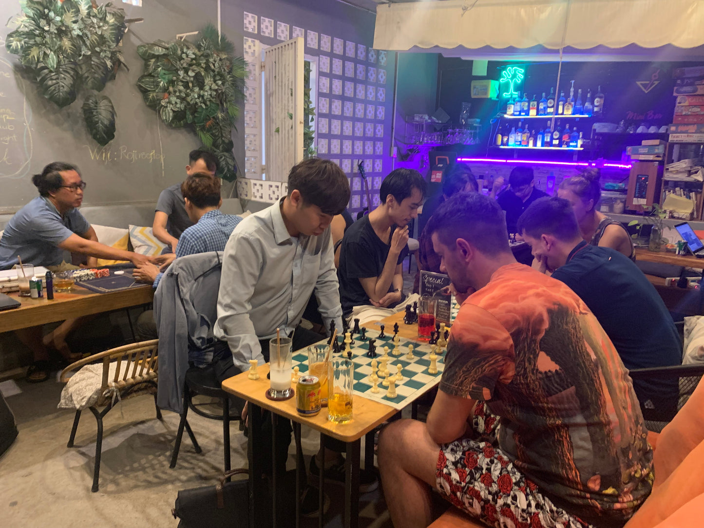 Thursdays: Chess ♟️ and Poker ♣️ club