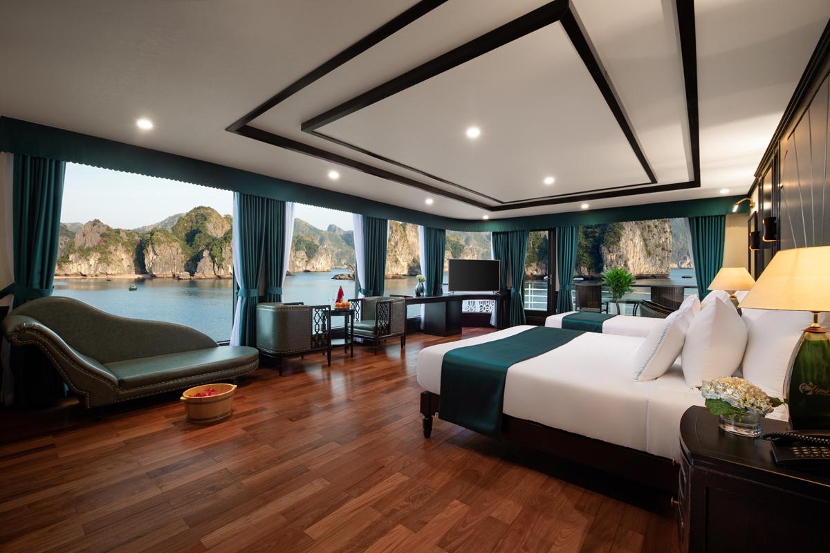 HLC3: Du thuyền 5 sao Vịnh Hạ Long (3 NGÀY) Executive Suite tầng 2. & Sân phơi nắng riêng