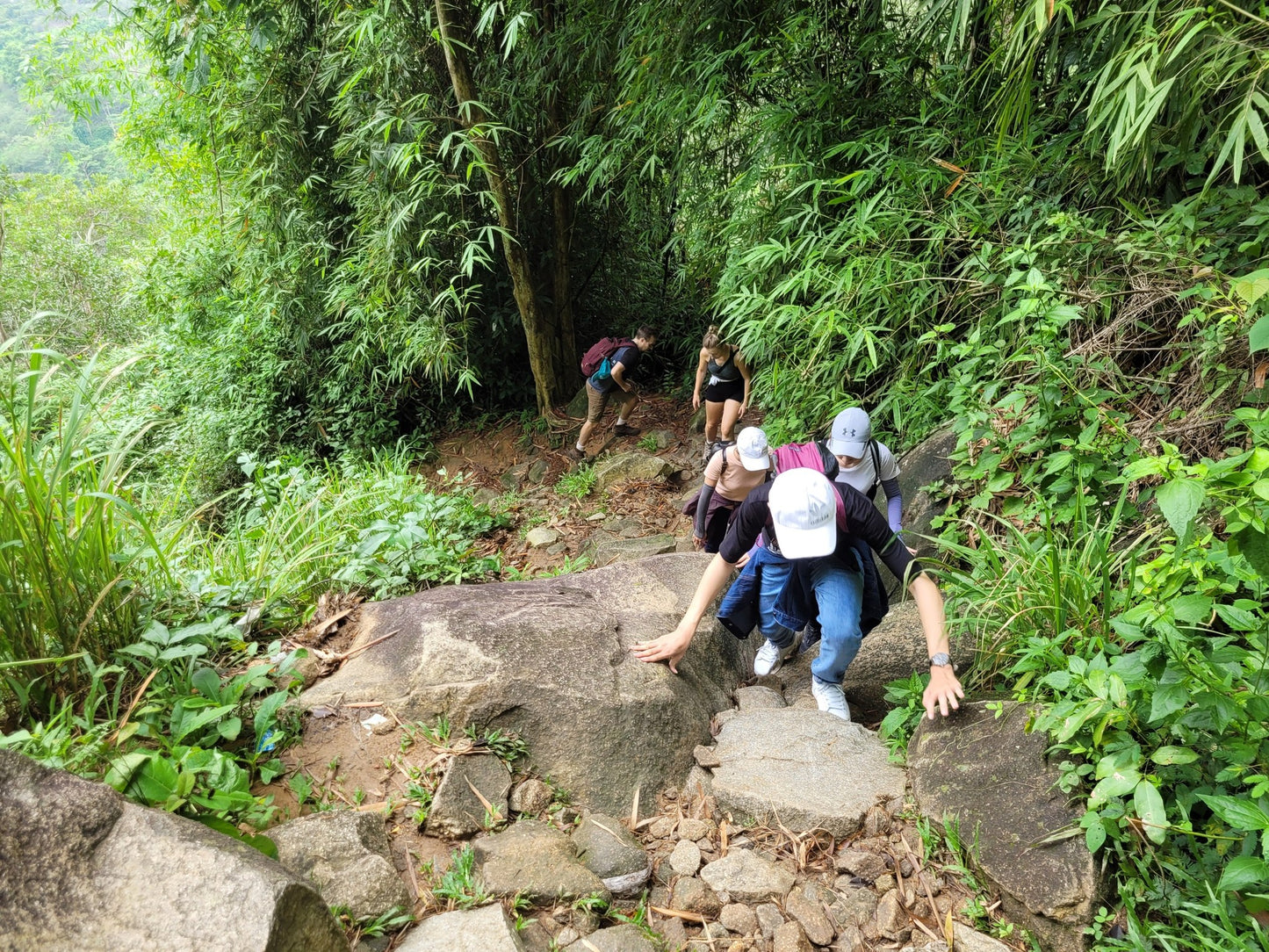 5A: Chua Chan Mountain: Conquering The Roof Of Dong Nai! (Not for beginner)