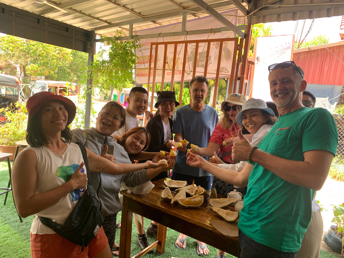 A1B : (visite de 2 jours), traditions khmères dévoilées : aventure Songkran à Kampot