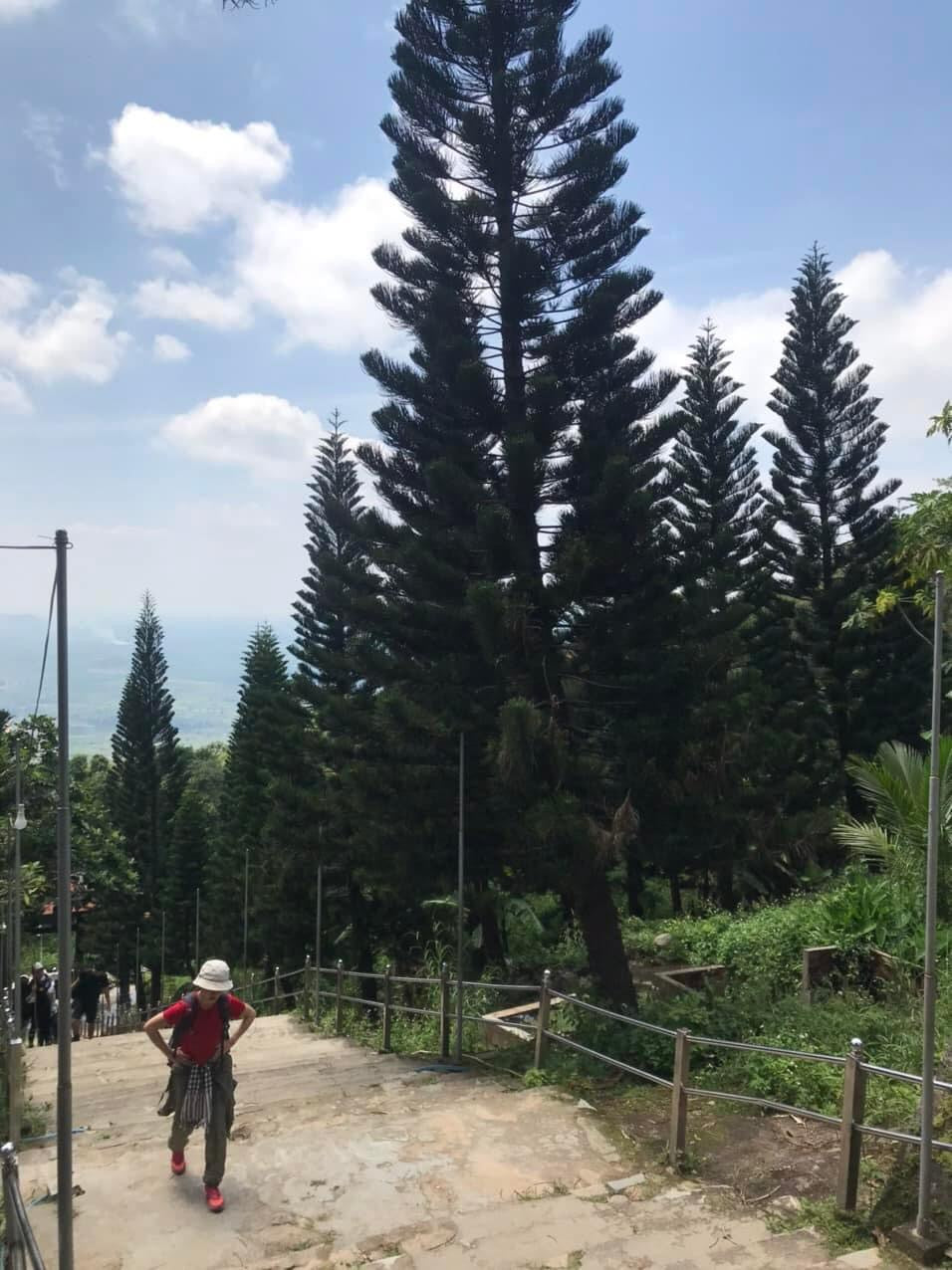 50BC: (1.5 Days) Ke Ga beach - Ke Ga Light house, Ta Cu Mountain