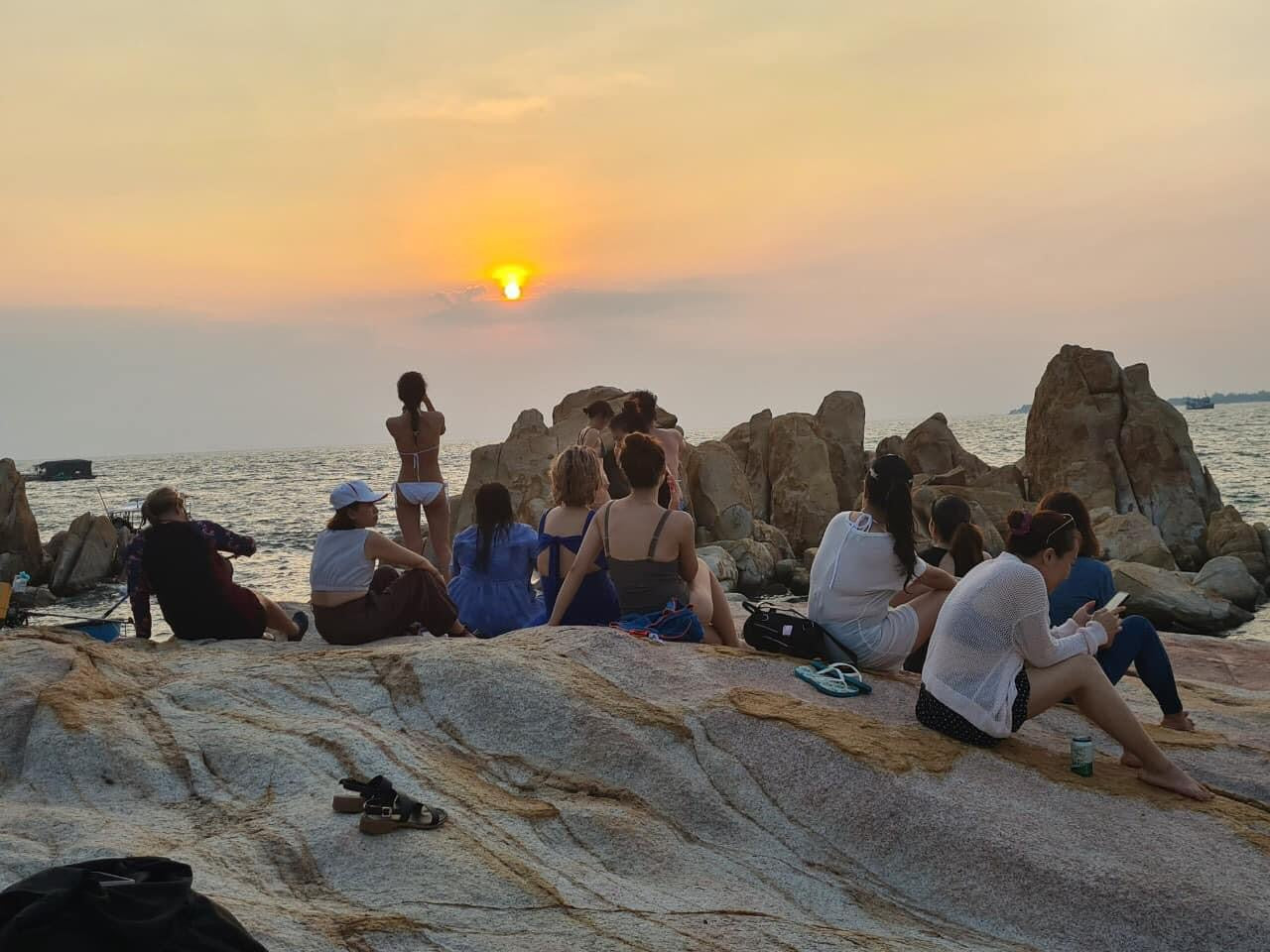 50BC: (1.5 Days) Ke Ga beach - Ke Ga Light house, Ta Cu Mountain