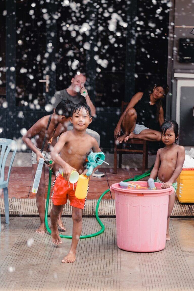 A1B : (visite de 2 jours), traditions khmères dévoilées : aventure Songkran à Kampot