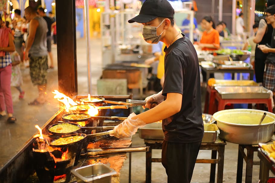 Walking Hidden Alleys Food Tour