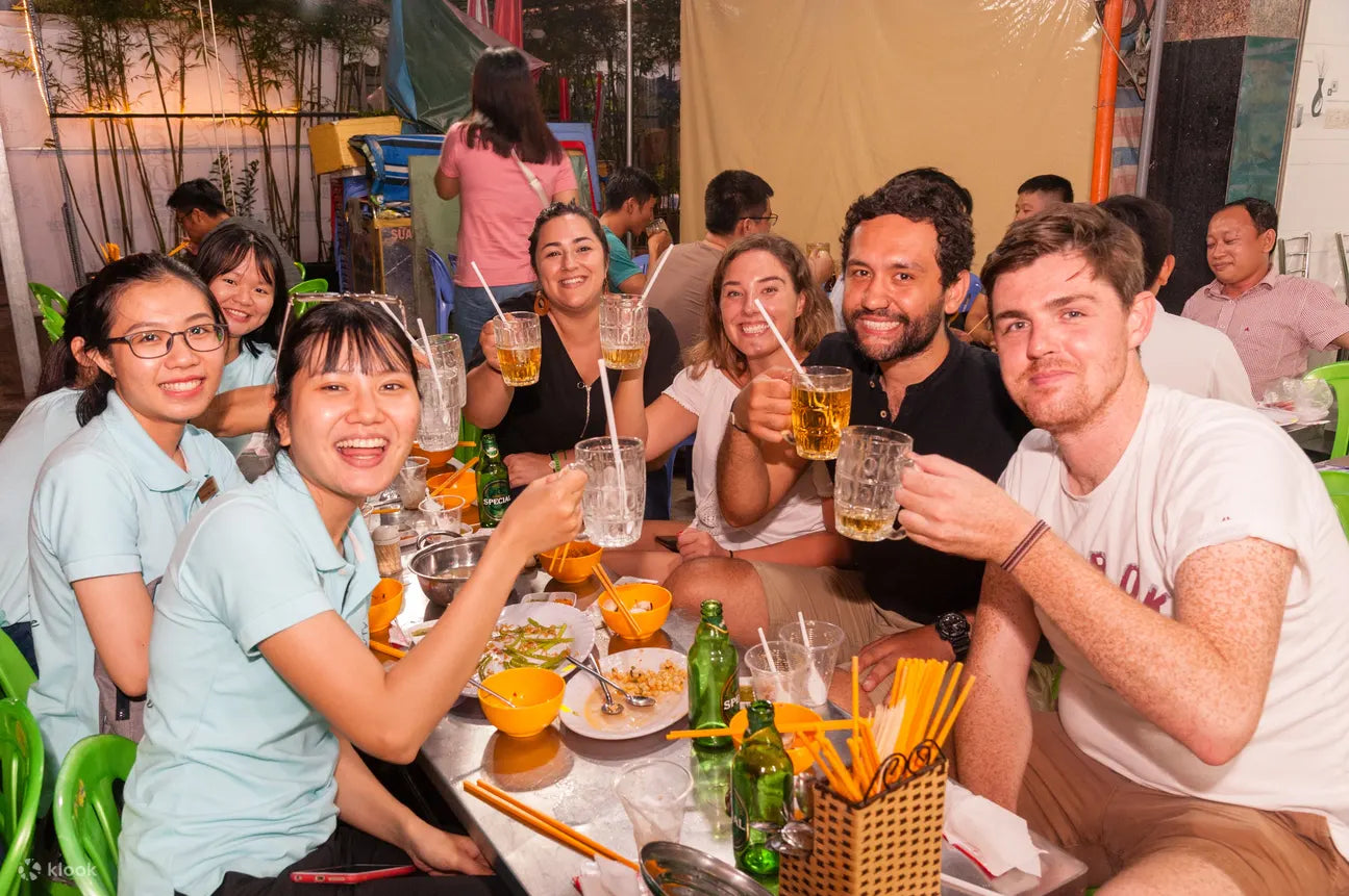 SGM: Food on Scooter Tour! (HCMC)