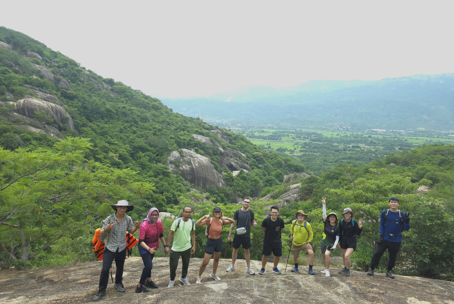 3BC- INFINITY LAKE TREKKING ADVENTURE