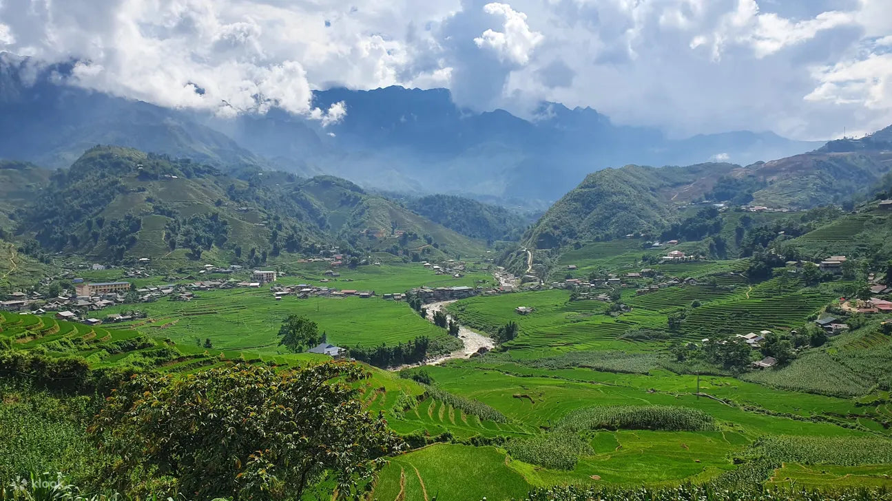 SP-B1: Sapa Countryside & Ethnic Culture (Back of 🏍️ Motorbike)