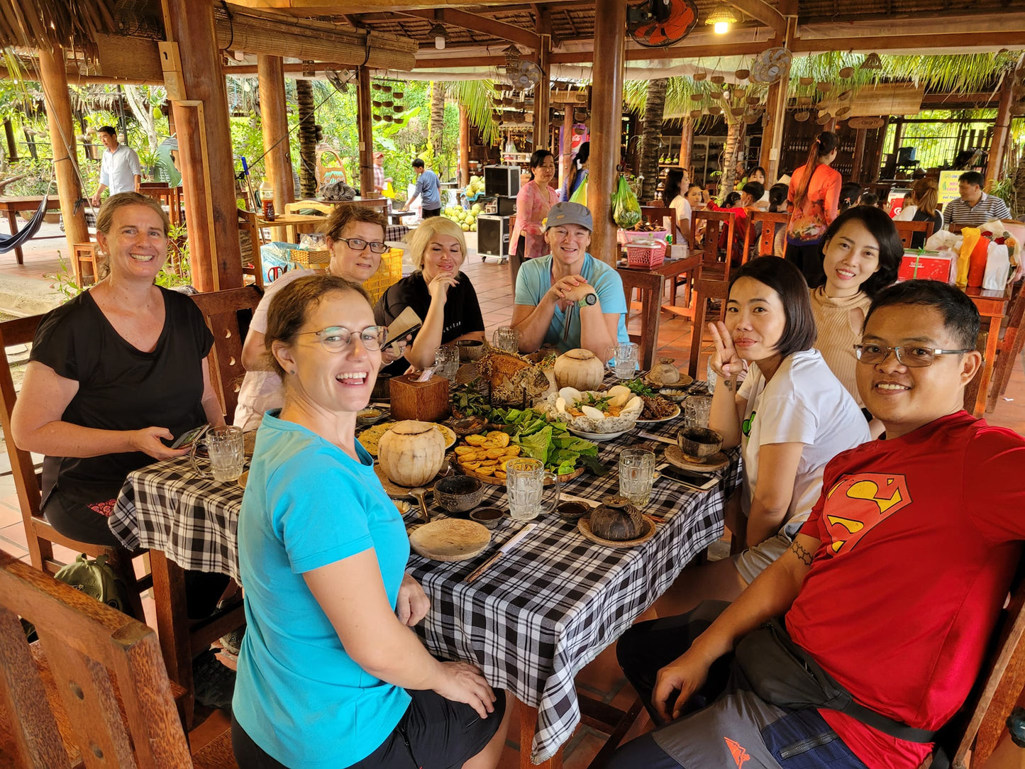 35B: (2 DAYS) Mekong Delta: Pottery Village, Floating Markets, Can Tho, Islands and Boat Tour!