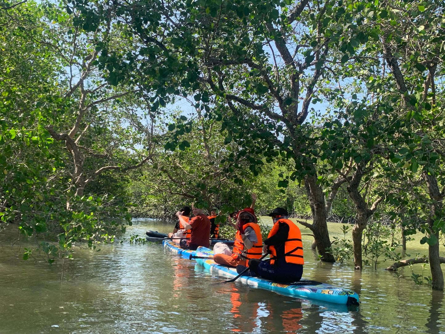 77BC：（1.5 天）Dong Tranh River Glamping，水上活动探险