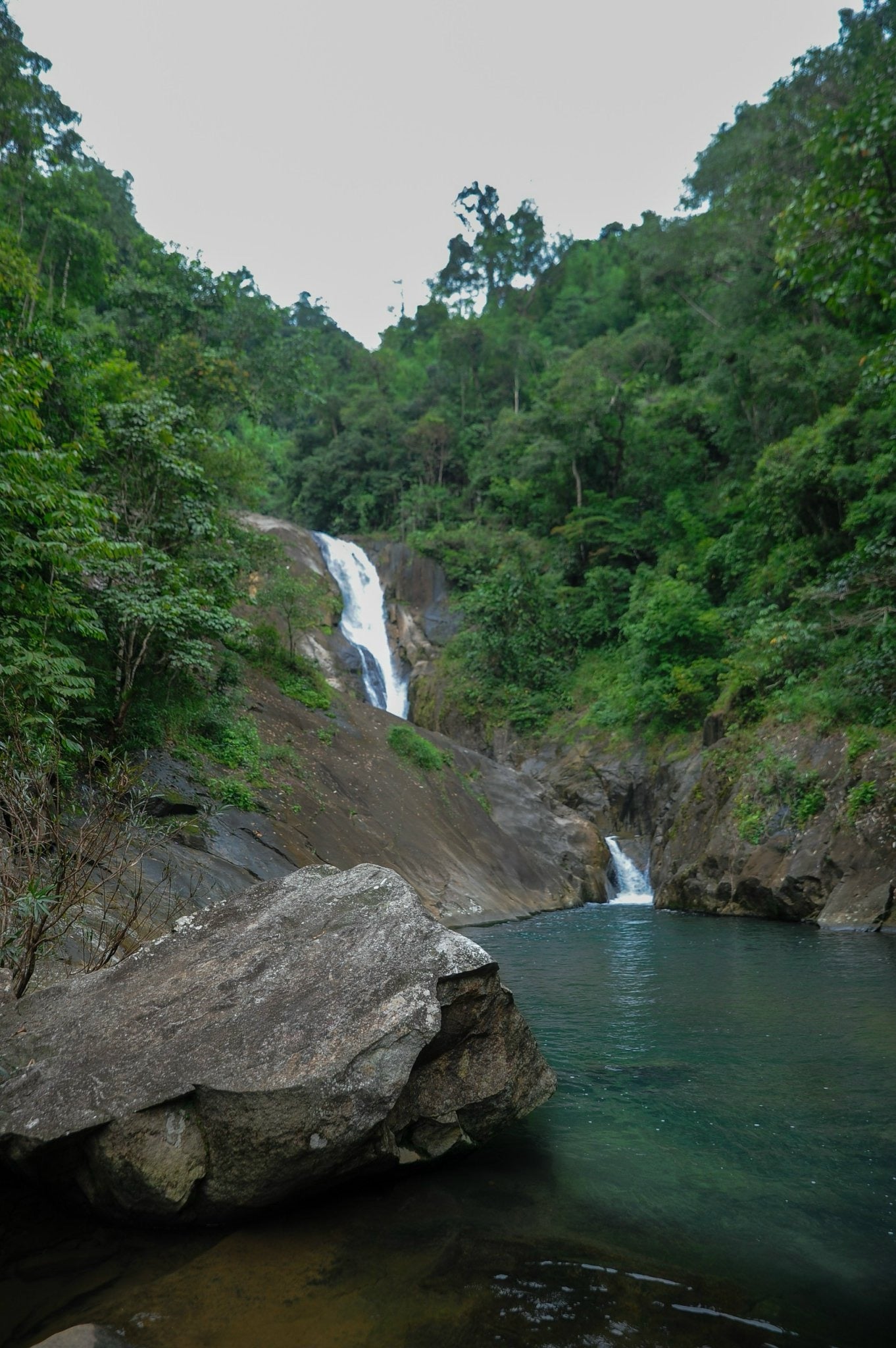 88A: Drizzling Rain Waterfall, Experience The Thrill Of Conquering The Wild