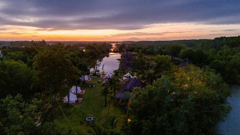 77BC：（1.5 天）Dong Tranh River Glamping，水上活动探险