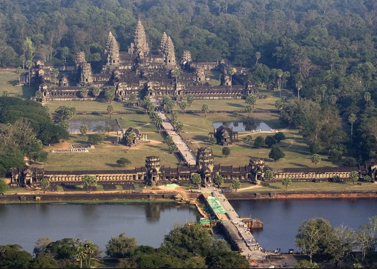 TAILORED TOUR - AMAZING 6 DAYS IN SIEM REAP & PHNOMPENH